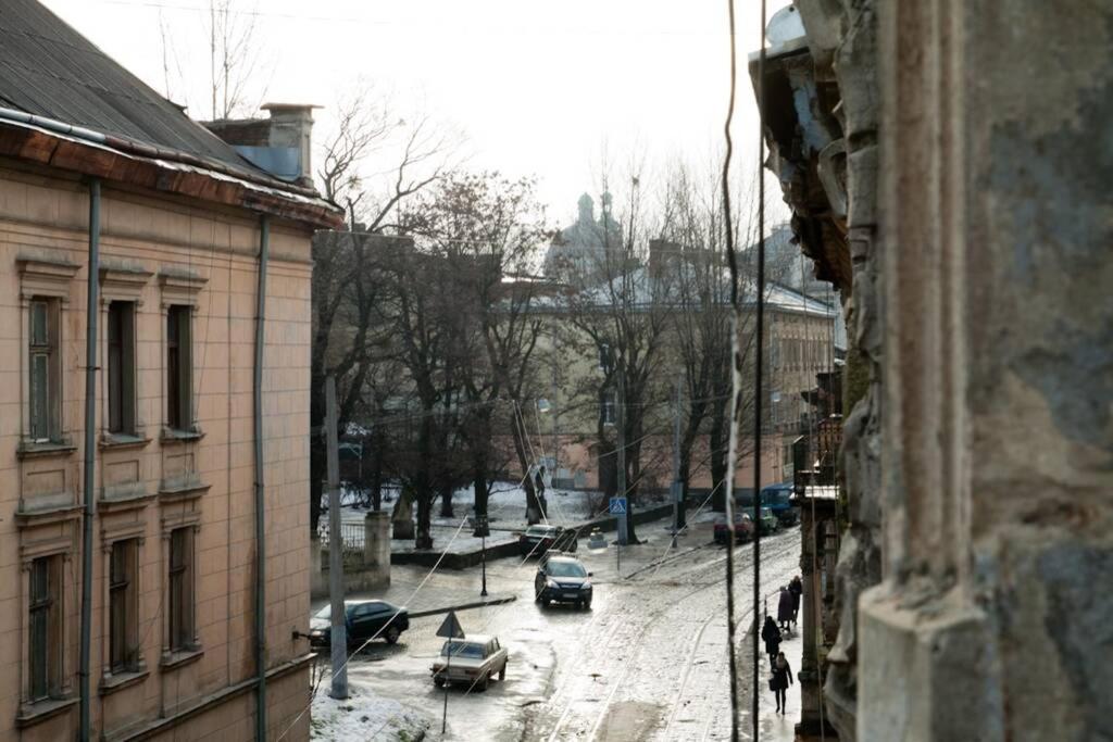 Romantic Apartments - Old Center Lviv Extérieur photo